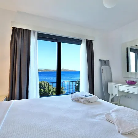 Villa Aktur Villas